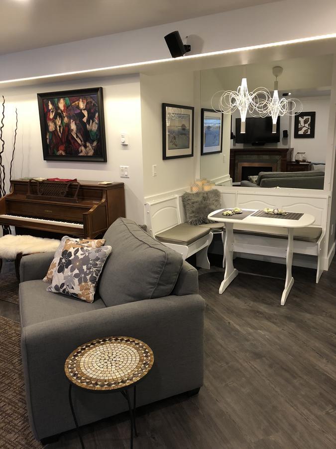 Ferienwohnung StudioOne Pebble Beach Powell River Exterior foto